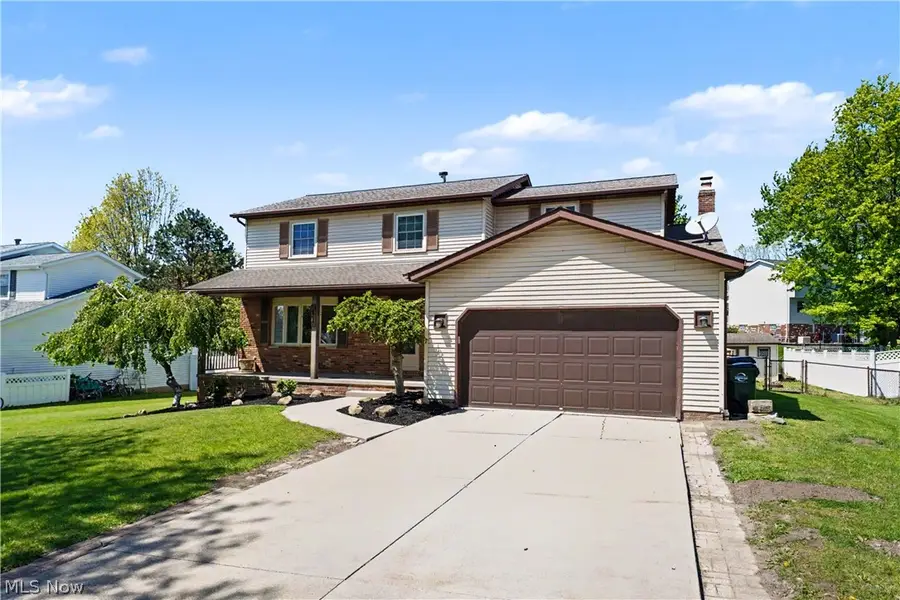 3890 Sanford Drive, Parma, OH 44134 - #2