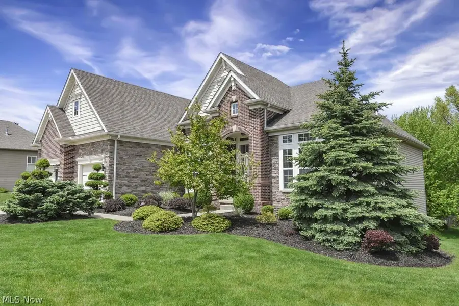4089 Fox Chase, Seven Hills, OH 44131 - #2