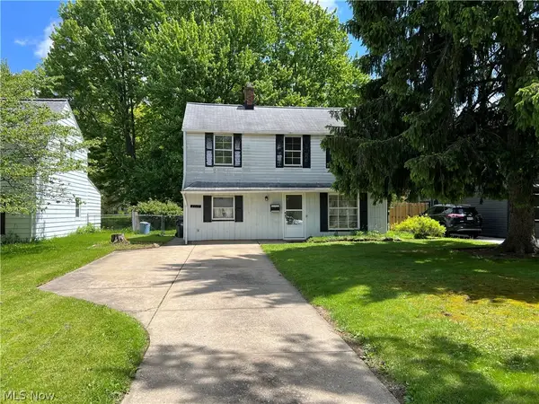 7317 Parma Park Boulevard, Parma, OH 44130