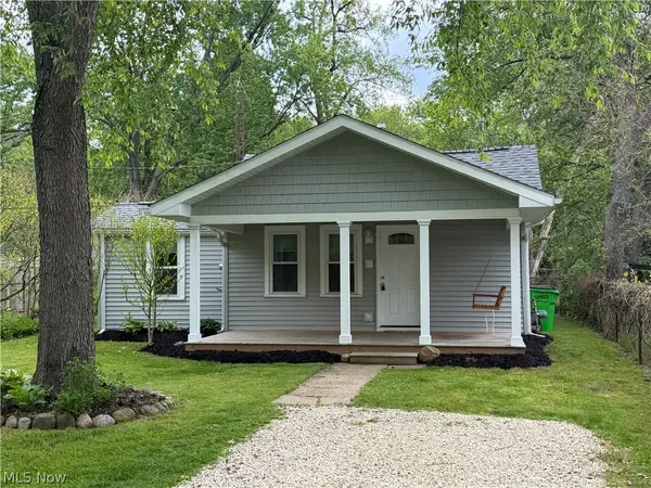 230 Hunter Avenue, Munroe Falls, OH 44262