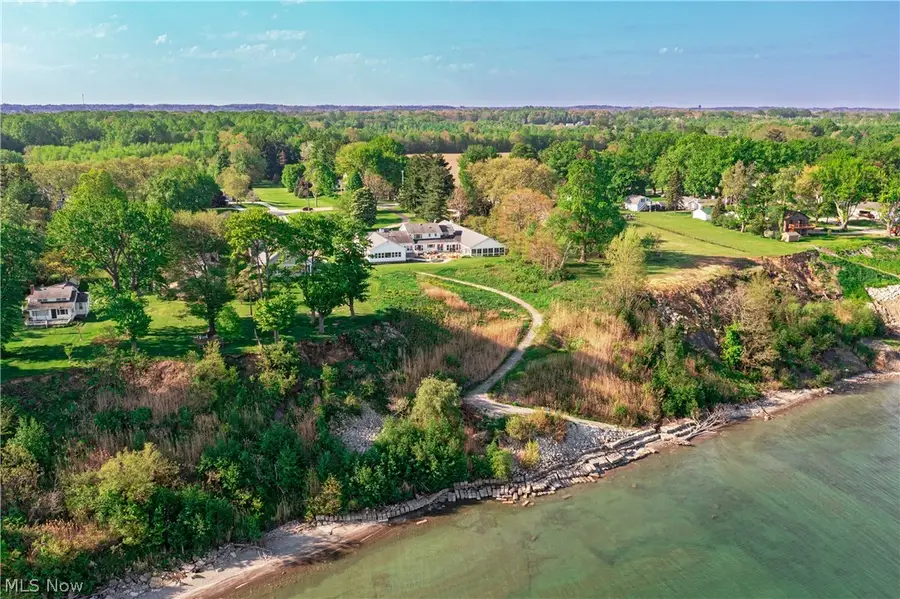 1300 Lake Road, Conneaut, OH 44030 - #2
