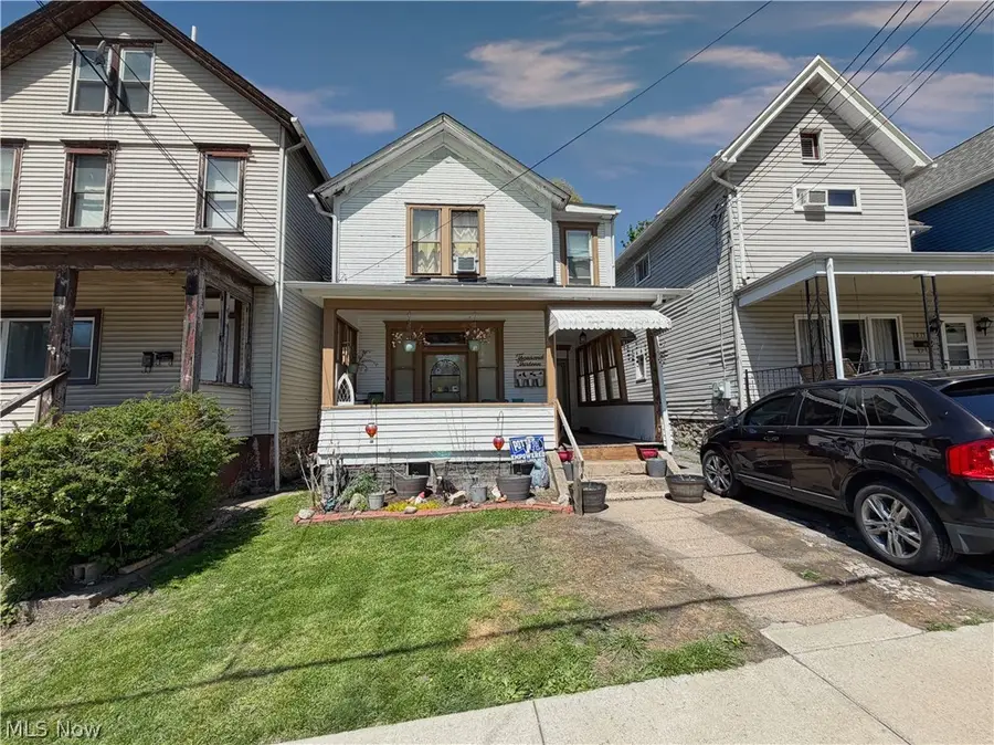 1013 Bradshaw Avenue, East Liverpool, OH 43920 - #2