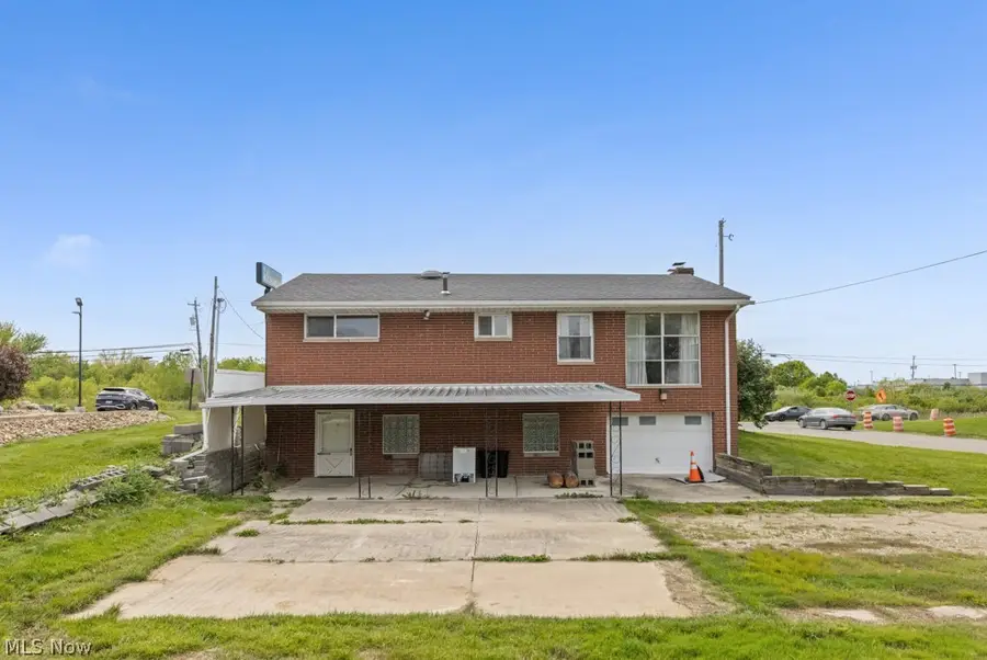 2150 Beechwood Avenue, Alliance, OH 44601 - #3