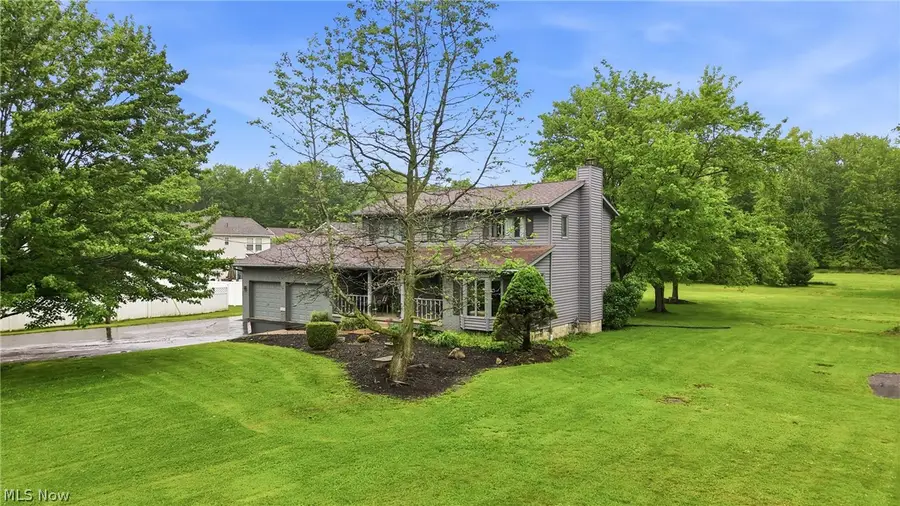 2821 Wilson Sharpsville Road, Cortland, OH 44410 - #3
