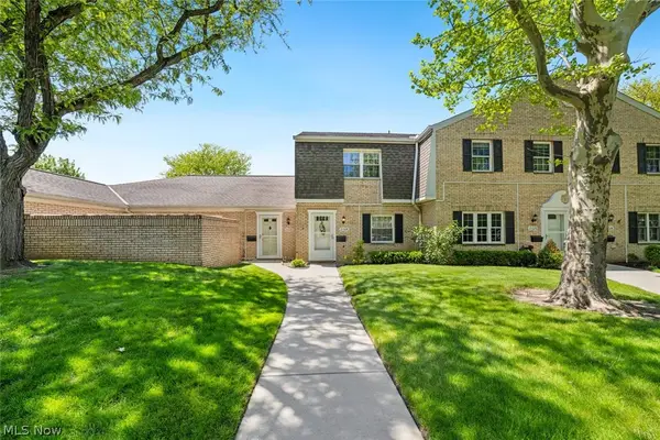 21028 Reserve Court #G 134, Fairview Park, OH 44126