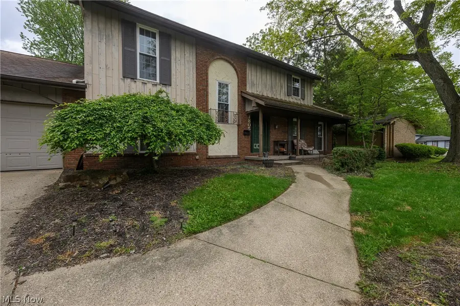 1805 Heritage Circle, Dover, OH 44622 - #3