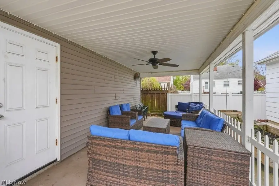 5066 W 6th Street, Brooklyn Heights, OH 44131 - #3