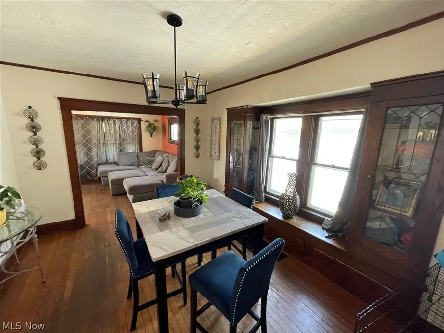 3810 Biddulph Avenue, Cleveland, OH 44109 - #3