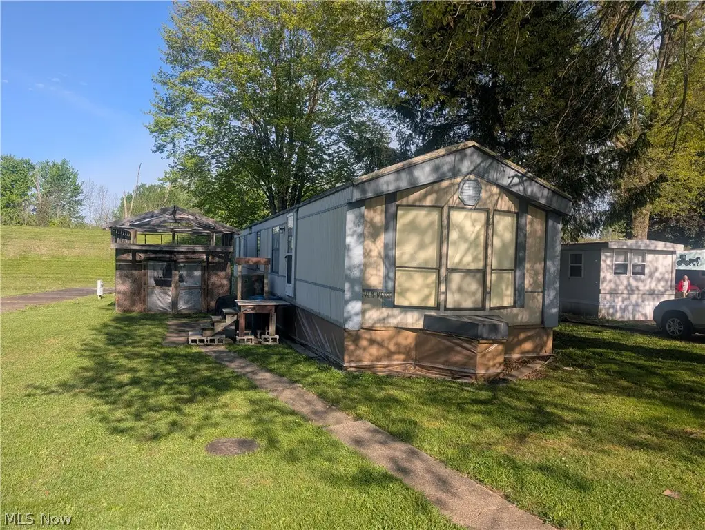 460 1st Street, Brewster, OH 44613 - #1