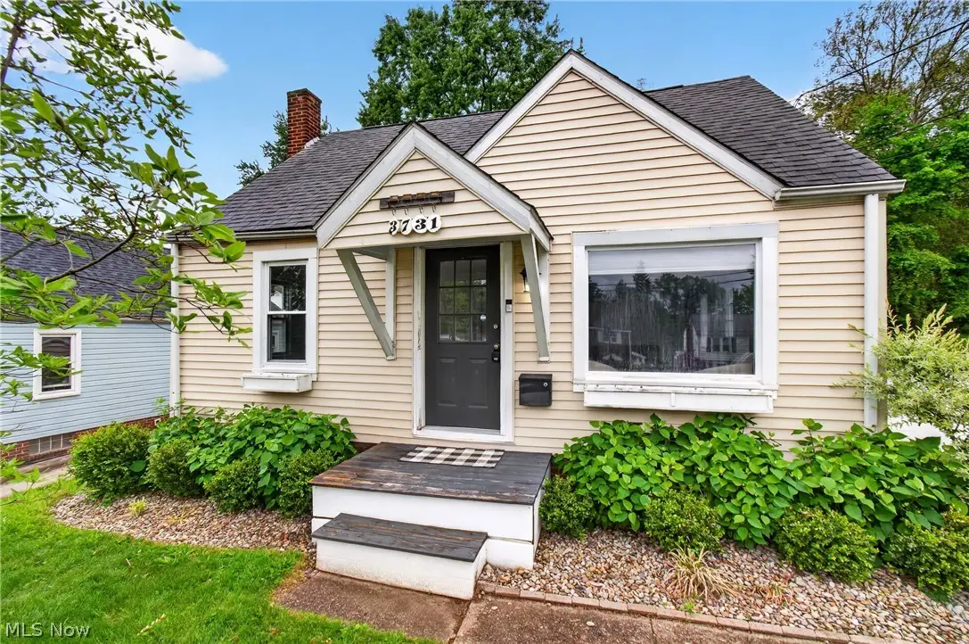 3731 Yale Nw Avenue, Canton, OH 44709 - #1
