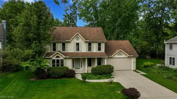 8460 Old Post Road, Olmsted Falls, OH 44138