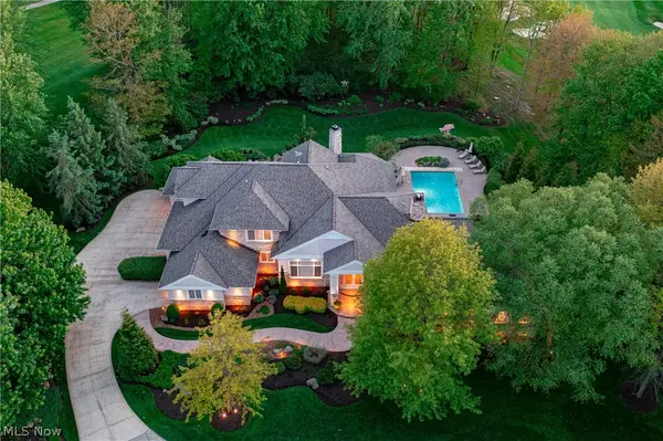520 Bristol Drive, Aurora, OH 44202