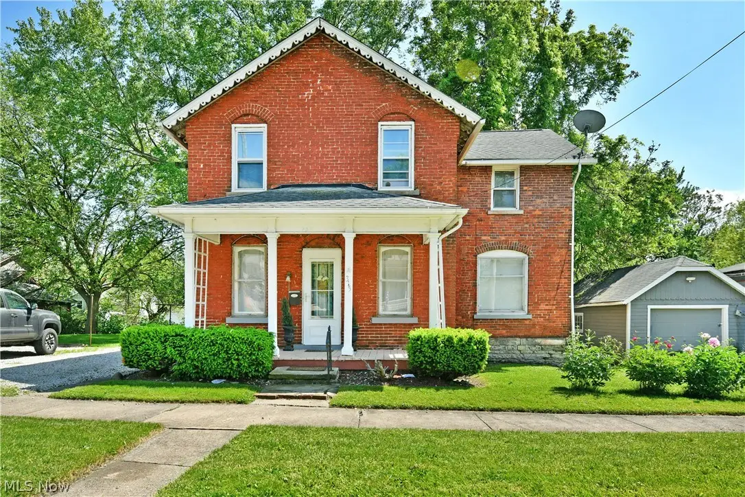 315 W Park Avenue, Niles, OH 44446 - #1