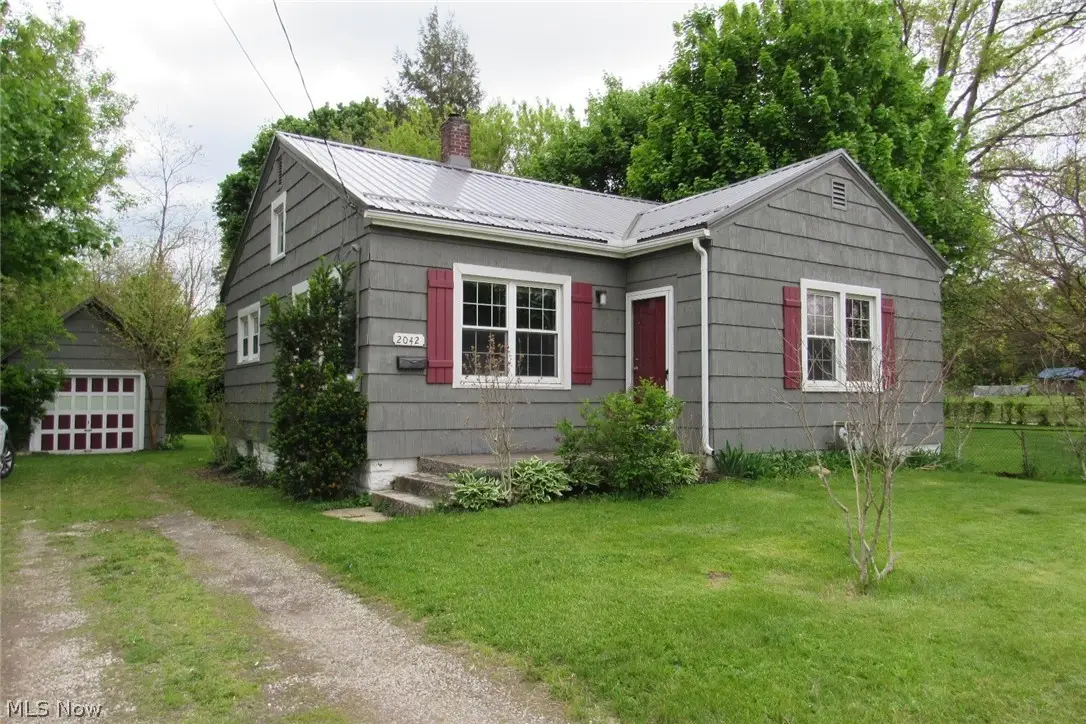 2042 W Prospect Road, Ashtabula, OH 44004 - #1