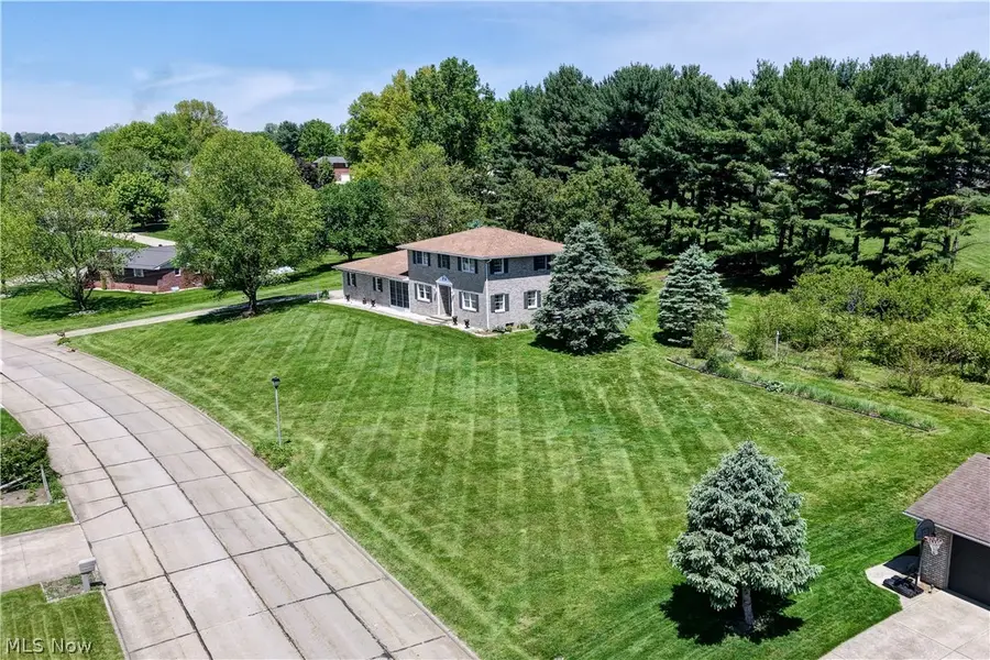 883 Basel Street, Sugarcreek, OH 44681 - #2
