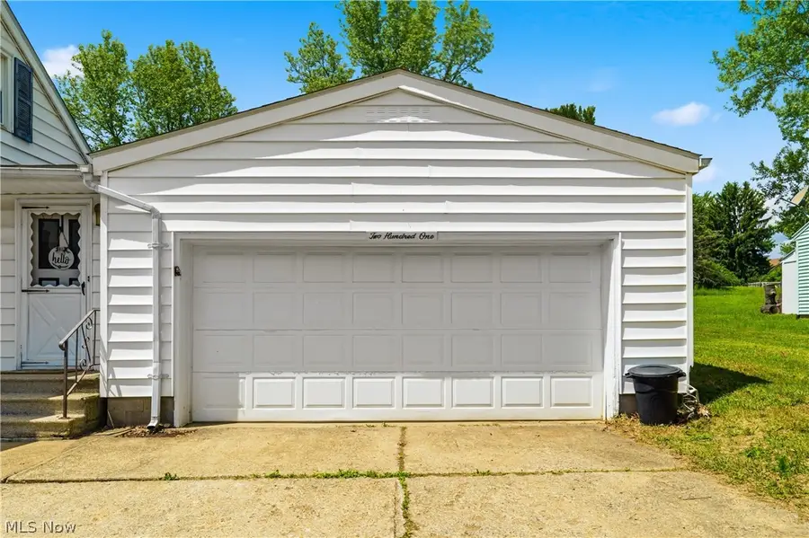 201 Menegay Road, Louisville, OH 44641 - #2