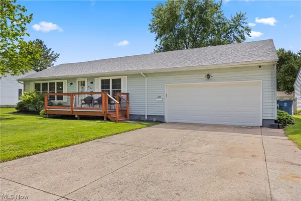 310 N Woodhill Drive, Amherst, OH 44001