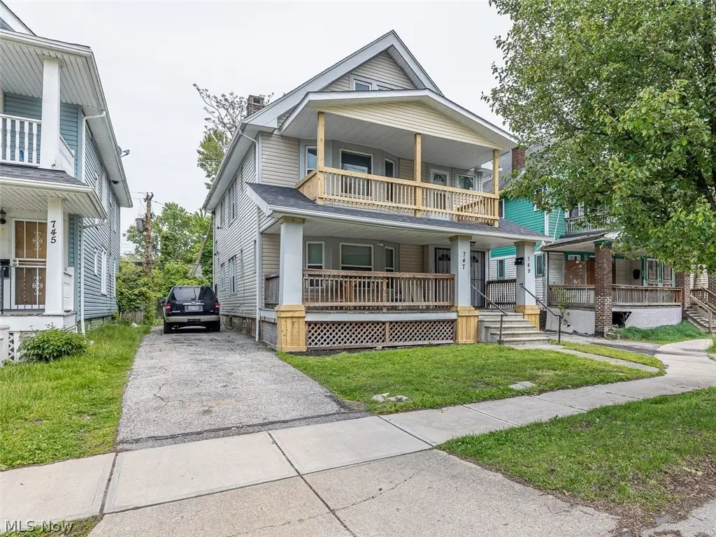 747 E 117th Street, Cleveland, OH 44108 - #1