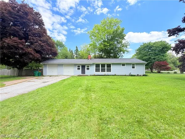 8803 Spring Valley Drive, Mentor, OH 44060