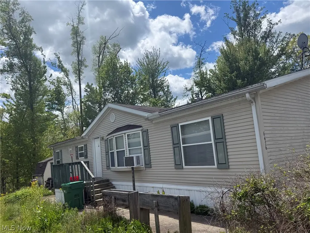 6476 Linda Lane, Ravenna, OH 44266 - #1