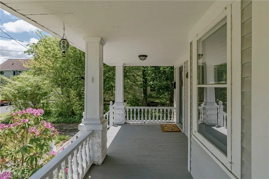 2658 Queenston Road, Cleveland Heights, OH 44118 - #3