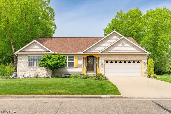 4732 Helmsworth Ne Drive, Canton, OH 44714