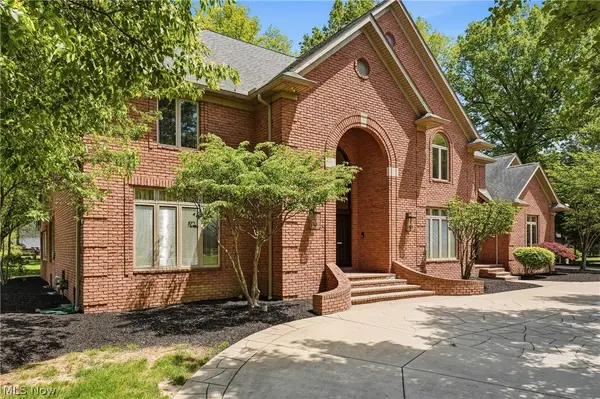 822 Park Harbour Drive, Boardman, OH 44512