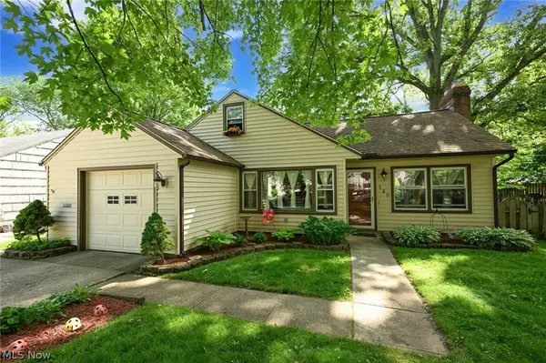 145 Edgewood Drive, Berea, OH 44017