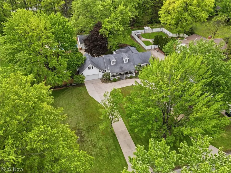 175 Henn Hyde Ne Road, Howland, OH 44484 - #2