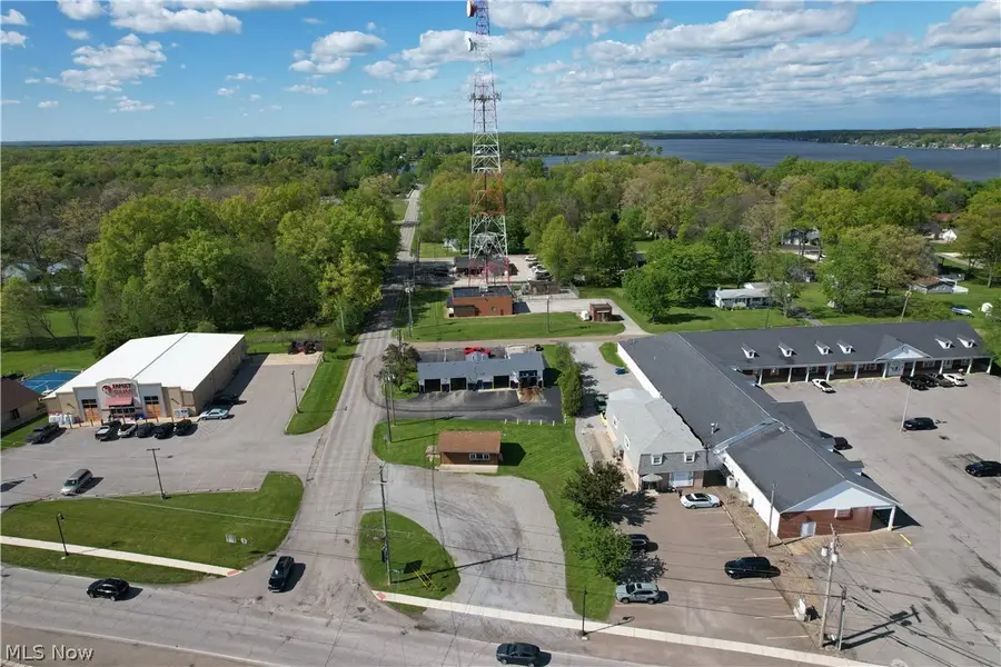 17688 Mahoning Avenue, Lake Milton, OH 44429 - #3