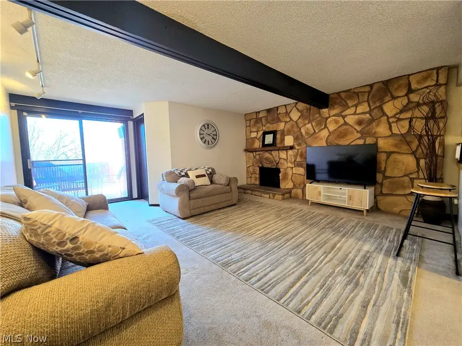 1579 Treetop Trail #27, Akron, OH 44313 - #3