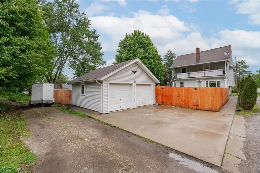2417 S Arch Avenue, Alliance, OH 44601 - #2