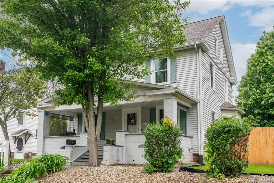 2417 S Arch Avenue, Alliance, OH 44601 - #3
