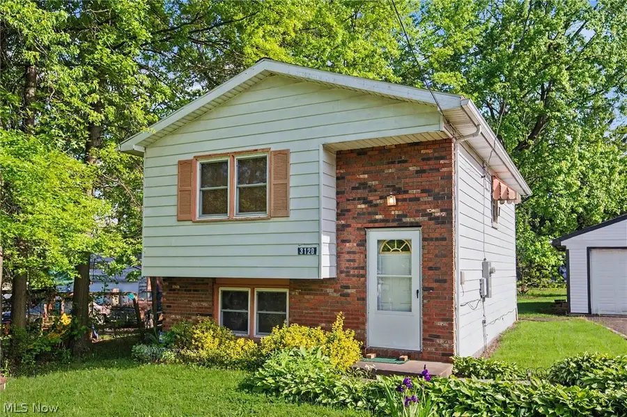3120 Orchard Se Avenue, Warren, OH 44484 - #2