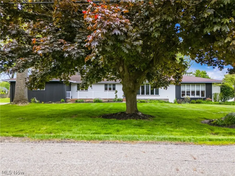 8365 Beatty Nw Street, Massillon, OH 44646 - #3