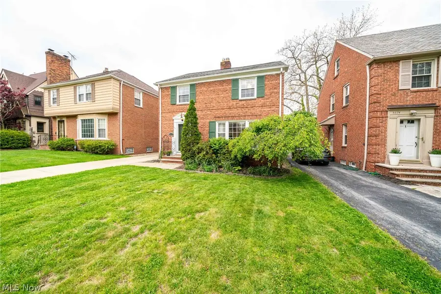 3678 Lynnfield Road, Shaker Heights, OH 44122 - #3