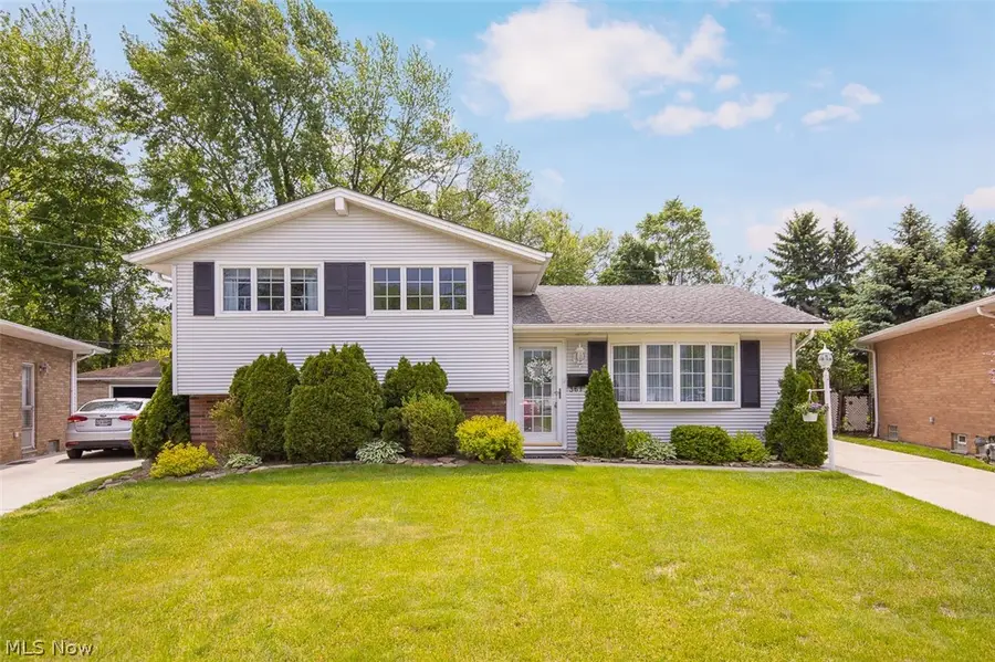 361 Skyview Road, Cleveland, OH 44109 - #2