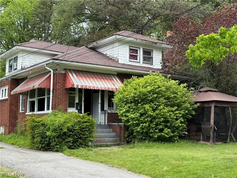 154 Hollywood Avenue, Youngstown, OH 44512 - #3