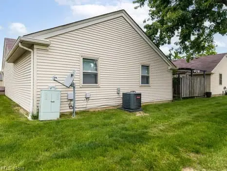 170 Sturbridge Drive, Medina, OH 44256 - #3