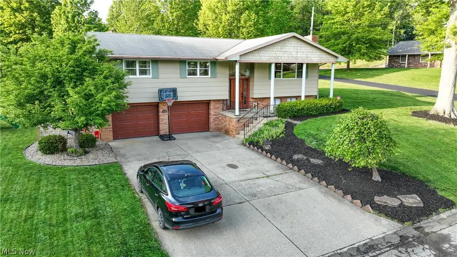 116 Carroll Drive, Saint Clairsville, OH 43950 - #2