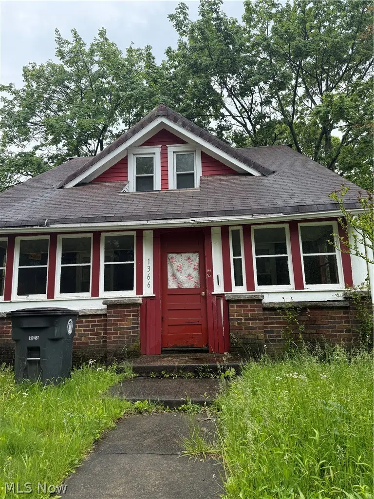 1366 Superior Avenue, Akron, OH 44307 - #1