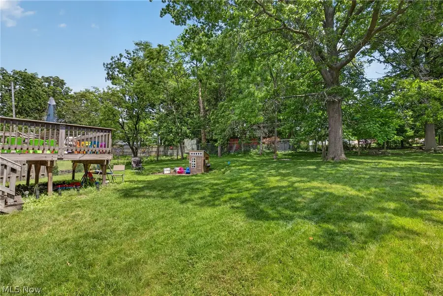 5415 Amherst Drive, Parma, OH 44129 - #3