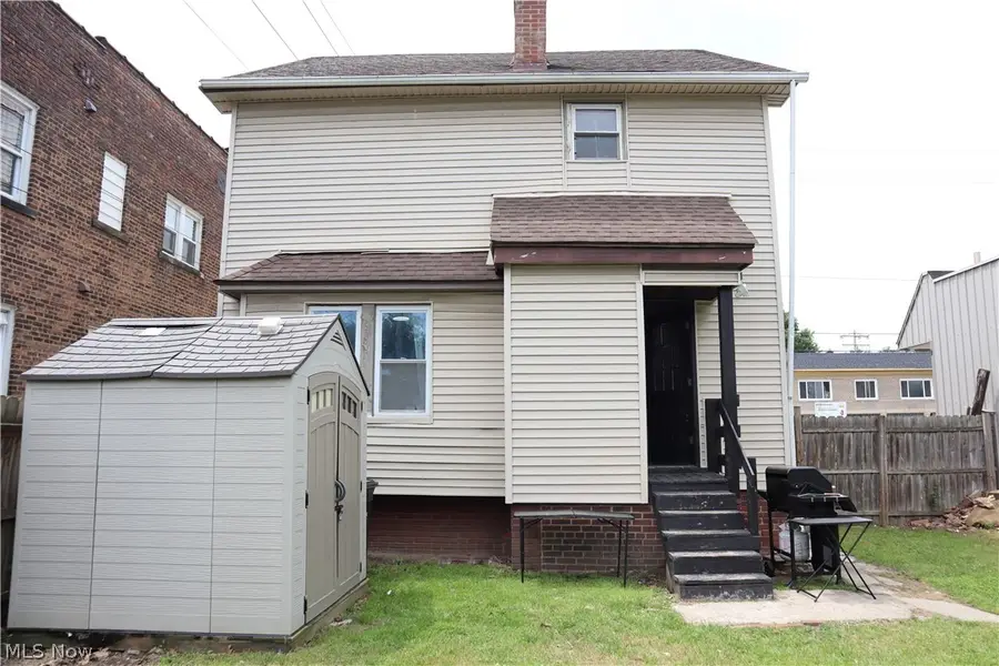 3577 W 105th Street, Cleveland, OH 44111 - #2