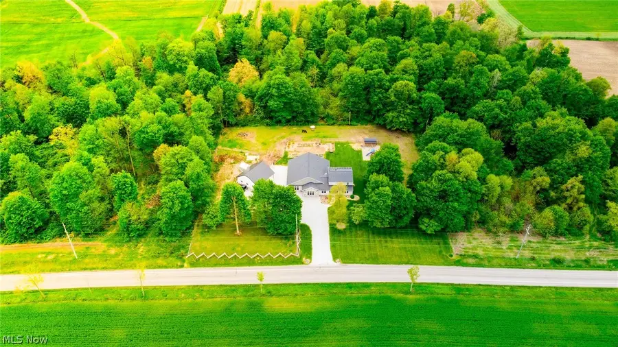 6401 E Moreland Road, Fredericksburg, OH 44627 - #2