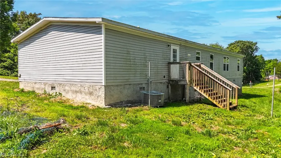 7455 Stanleyville Road, Whipple, OH 45788 - #3