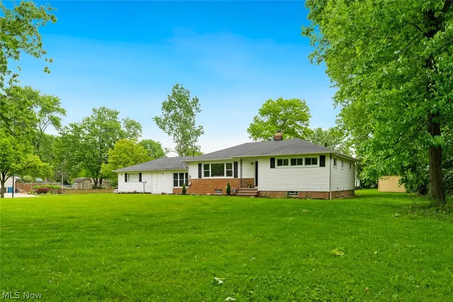 4223 Canterbury Road, North Olmsted, OH 44070 - #2