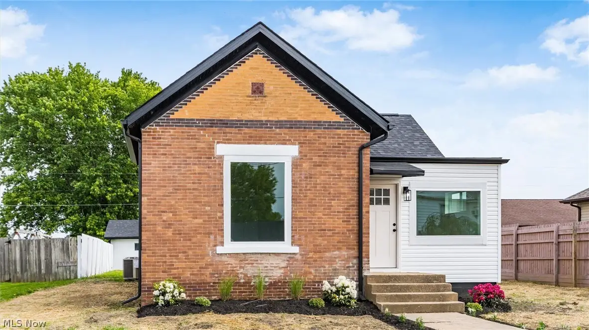 182 High Street, Roseville, OH 43777 - #1