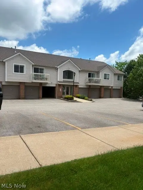 1432 Buckingham Gate Boulevard #H, Cuyahoga Falls, OH 44221 - #1