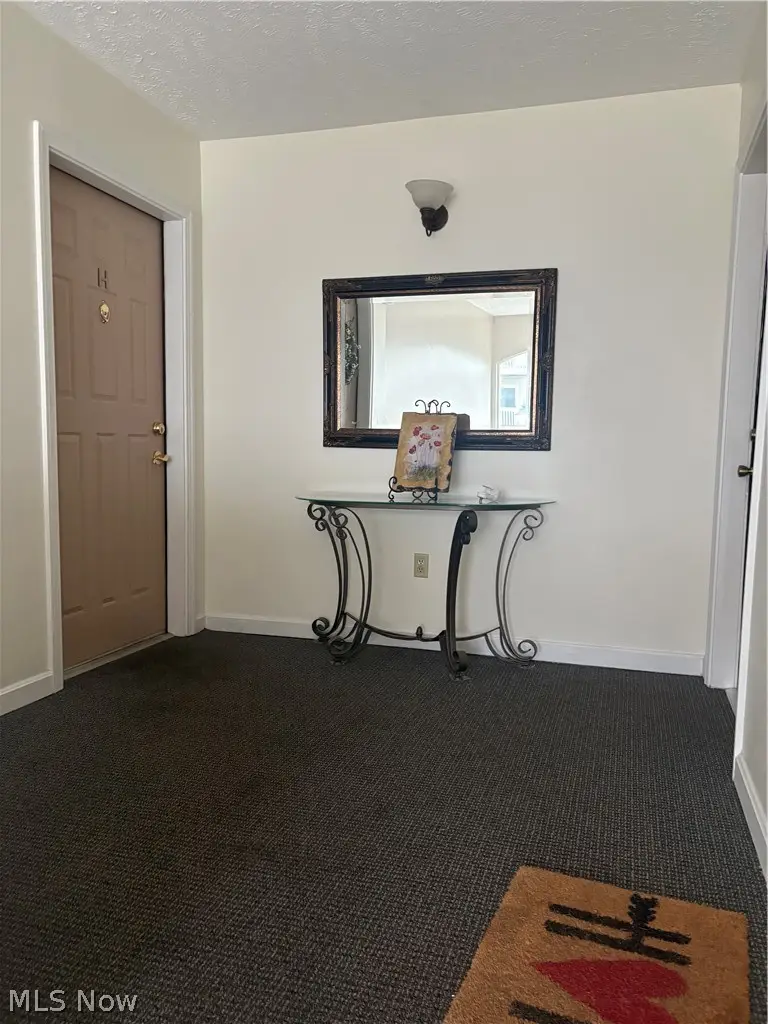 1432 Buckingham Gate Boulevard #H, Cuyahoga Falls, OH 44221 - #2