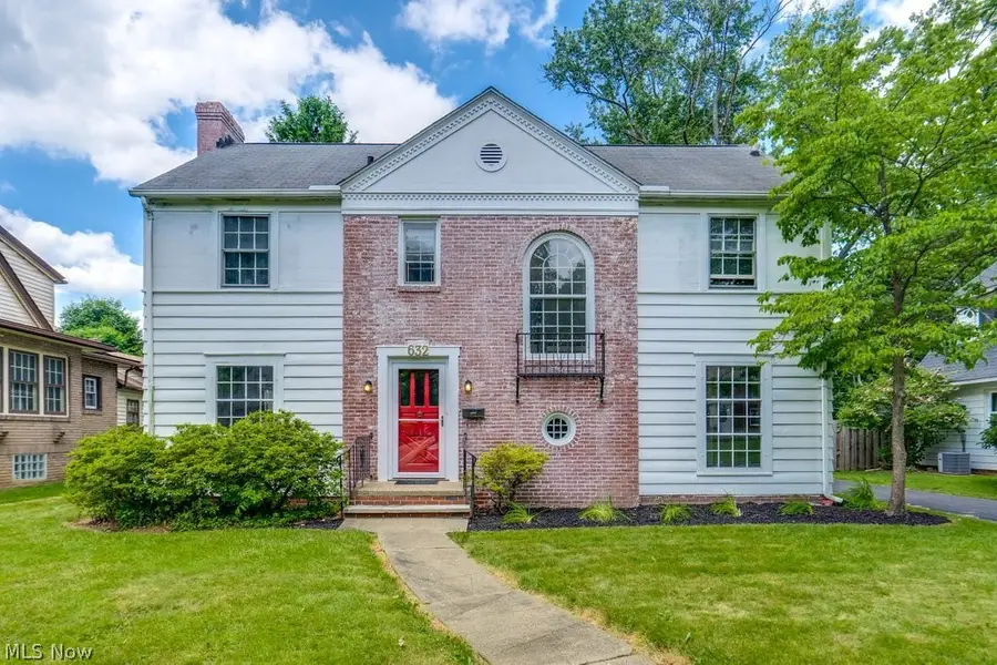 632 Roslyn Avenue, Akron, OH 44320 - #2